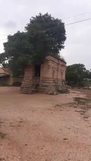 Arulmigu Kailasanathar Temple, Meelavangaram - 621112 Arulmigu Kailasanathar Temple, Meelavangaram - 621112, Thiruchirappalli - Ancient Temple Architecture and History Image 2
