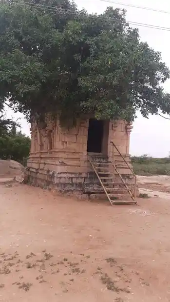 Arulmigu Kailasanathar Temple, Meelavangaram - 621112 Arulmigu Kailasanathar Temple, Meelavangaram - 621112, Thiruchirappalli - Ancient Temple Architecture and History Image 4