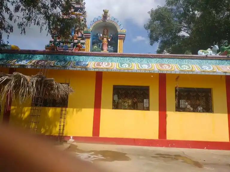 Arulmigu Kailasanathar Temple, Near Ariyakulam, Puludikarai - 635202 அருள்மிகு கைலாசநாதர் திருக்கோயில், Near Ariyakulam, Puludikarai - 635202, Dharmapuri - Ancient Temple Architecture and History Image 4