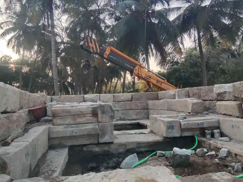Arulmigu Kailasanathar Temple, Near Main Road, Itchampadi - 631207 அருள்மிகு கைலாசநாதர் திருக்கோயில், Near Main Road, Itchampadi - 631207, Tiruvallur - Ancient Temple Architecture and History Image 2