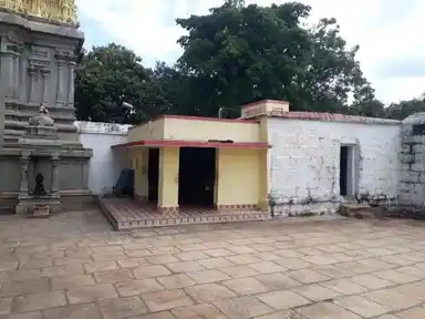 Arulmigu Kailasanathar Temple, Nedunkudi, Thirumayam Taluk - 622209 அருள்மிகு கைலாசநாதர் திருக்கோயில், நெடுங்குடி, திருமயம் வட்டம் - 622209, Pudukkottai - Ancient Temple Architecture and History Image 9