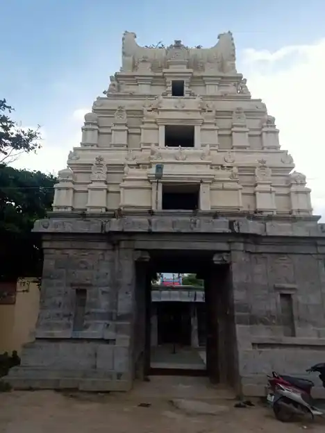Arulmigu Kailasanathar Temple, Paradarami - 632602