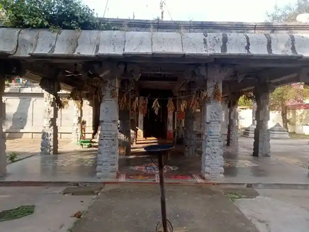 Arulmigu Kailasanathar Temple, Paradarami - 632602 அருள்மிகு காசிவிஸ்வநாதர்,வெங்கடேசப்பெருமாள் திருக்கோயில், பரதராமி - 632602, Vellore - Ancient Temple Architecture and History Image 6