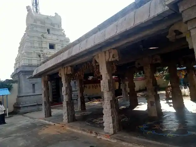 Arulmigu Kailasanathar Temple, Paradarami - 632602 அருள்மிகு காசிவிஸ்வநாதர்,வெங்கடேசப்பெருமாள் திருக்கோயில், பரதராமி - 632602, Vellore - Ancient Temple Architecture and History Image 9