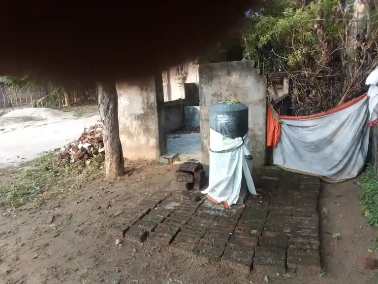 Arulmigu Kailasanathar Temple, Seeyalam, Kuthiyampettai - 609108 Temple