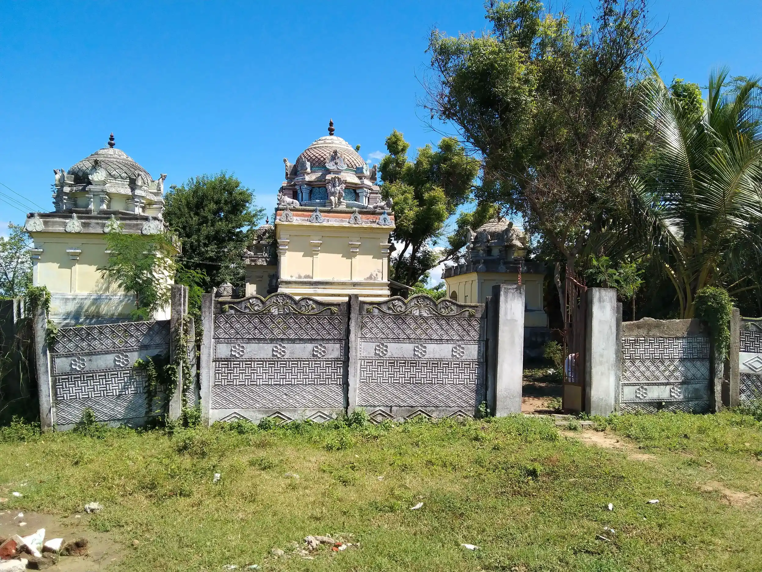 Arulmigu Kailasanathar Temple, Vaiyakalathur - 614404 அருள்மிகு கைலாசநாதர் திருக்கோயில், Vaiyakalathur - 614404, Thiruvarur - Ancient Temple Architecture and History Image 4
