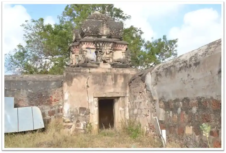 Arulmigu Kailasanathar Temple, Valaramanikkam, Thriumayam Taluk - 622202 அருள்மிகு கைலாசநாதர் திருக்கோயில், வாளரமாணிக்கம், திருமயம் வட்டம் - 622202, Pudukkottai - Ancient Temple Architecture and History Image 2