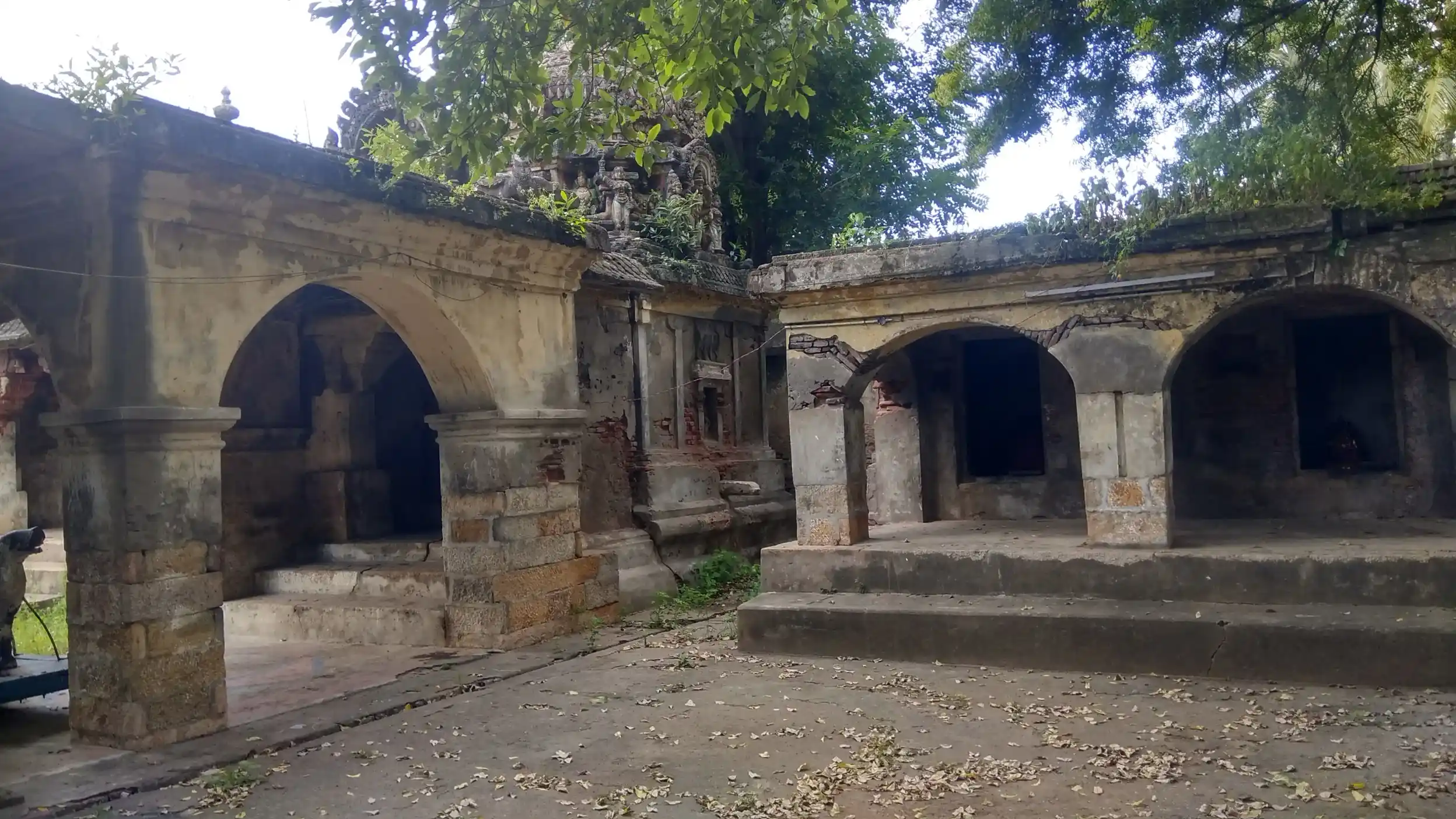 Arulmigu Kailasanathar Temple, Valuthoor - 614210 அருள்மிகு கைலாசநாதர் திருக்கோயில், Valuthoor - 614210, Thanjavur - Ancient Temple Architecture and History Image 3