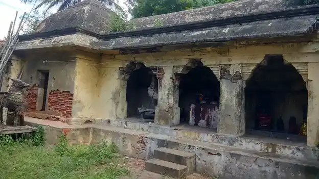 Arulmigu Kailasanathar Temple, Valuthoor - 614210 அருள்மிகு கைலாசநாதர் திருக்கோயில், Valuthoor - 614210, Thanjavur - Ancient Temple Architecture and History Image 17