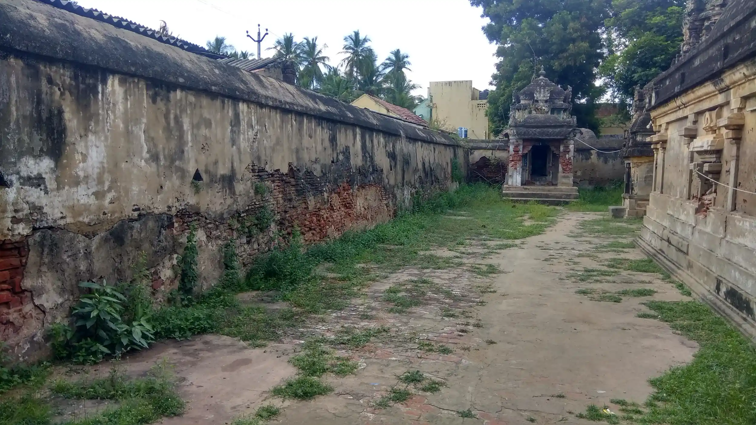 Arulmigu Kailasanathar Temple, Valuthoor - 614210 அருள்மிகு கைலாசநாதர் திருக்கோயில், Valuthoor - 614210, Thanjavur - Ancient Temple Architecture and History Image 21