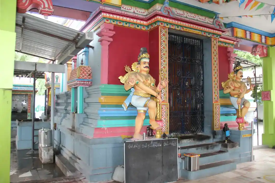 Arulmigu Kailasanathar Udanurai Karpagambal Temple, Madhavaram, Chennai - 600060 அருள்மிகு கைலாசநாதர் உடனுறை கற்பகாம்பாள் திருக்கோயில், மாதவரம், சென்னை - 600060, Chennai - Ancient Temple Architecture and History Image 3