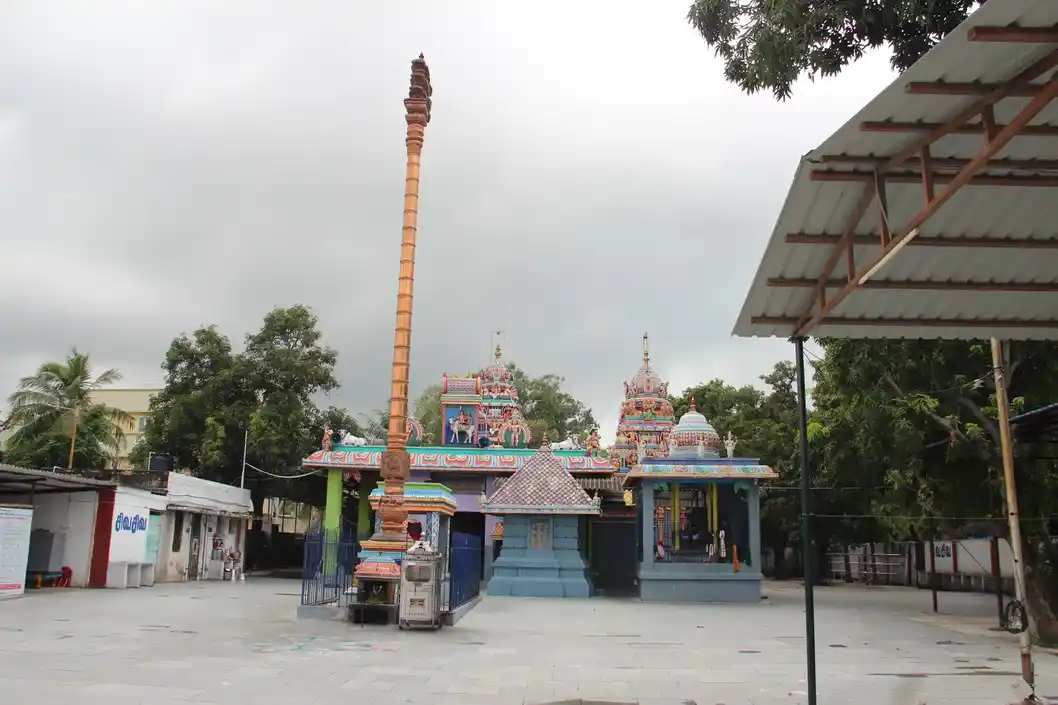 Arulmigu Kailasanathar Udanurai Karpagambal Temple, Madhavaram, Chennai - 600060 அருள்மிகு கைலாசநாதர் உடனுறை கற்பகாம்பாள் திருக்கோயில், மாதவரம், சென்னை - 600060, Chennai - Ancient Temple Architecture and History Image 7