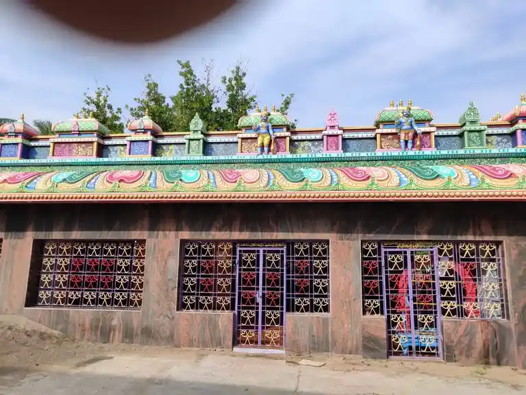 Arulmigu Kailasanathaswamy Elamanachiyamman Temple, Agraharam, Lalgudi - 621601 அருள்மிகு கைலாசநாதர் எலமாநாச்சியம்மன் திருக்கோயில், Lalgudi - 621601, Thiruchirappalli - Ancient Temple Architecture and History Image 2