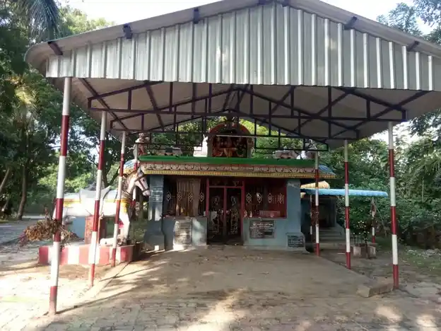 Arulmigu Kailasanathaswamy, Kaaliyamman, Ragigaperumal Temple, Kadaikkan Vinayagar Temple, Kadaikkan, Nallanayagapuram - 609102 அ/மி.கைலாசநாத சுவாமி, காளியம்மன், ராகிகப் பெருமாள் திருக்கோயில், Kadaikkan, Sirkazhi - 609102, Mayiladuthurai - Ancient Temple Architecture and History Image 3