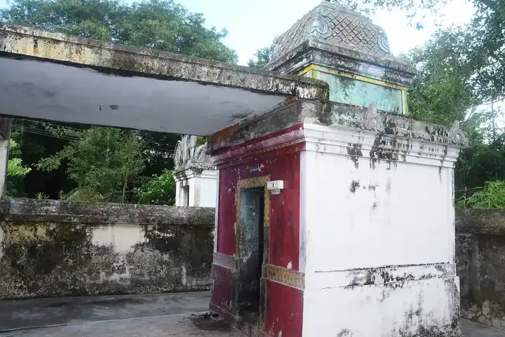 Arulmigu Kailashanathar Temple, Kalakasthinatha Puram - 609309 அருள்மிகு கைலாசநாதர் திருக்கோயில், Kalakasthinapuram - 609309, Mayiladuthurai - Ancient Temple Architecture and History Image 5