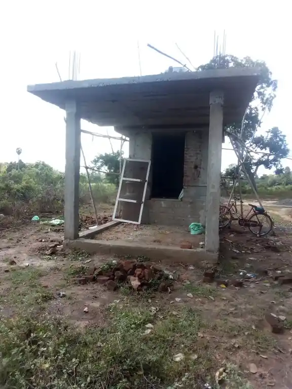Arulmigu Kailsanathar Temple, Vairavaniruppu, Kuthiyampettai - 609108 அ/மி.கைலாசநாதர் திருக்கோயில், Vairavaniruppu, Sirkazhi - 609108, Mayiladuthurai - Ancient Temple Architecture and History Image 2