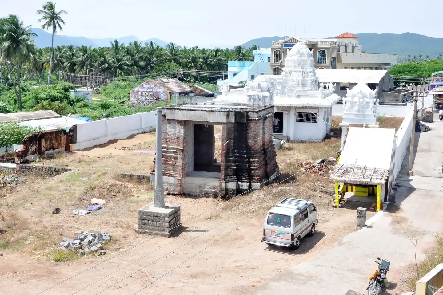 Arulmigu Kaiyalasanathar Varatharajaperumal Temple, Gangavalli - 636105