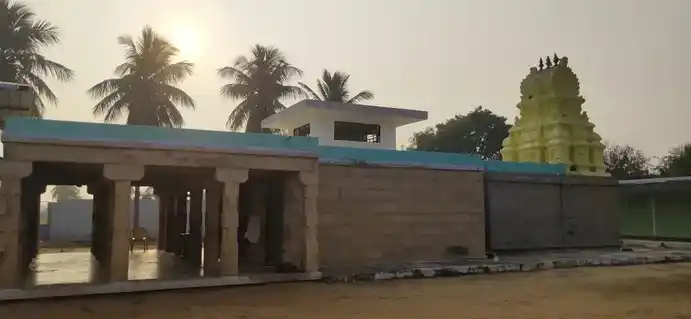 Arulmigu Kakathalaiamman Temple, Karumanur - 637503 அருள்மிகு காகத்தலையம்மன் திருக்கோயில், Karumanur - 637503, Namakkal - Ancient Temple Architecture and History Image 4