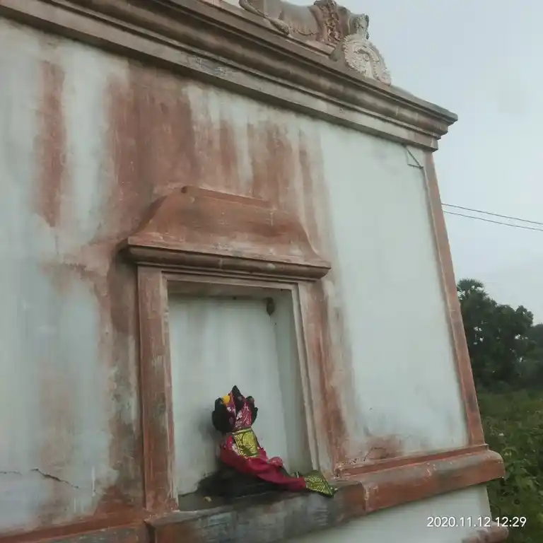 Arulmigu Kakkiyathamman Temple, Forest Area, Kottaikuppam - 601201 அருள்மிகு காகத்தம்மன் திருக்கோயில், Forest Area, Kottaikuppam - 601201, Tiruvallur - Ancient Temple Architecture and History Image 3