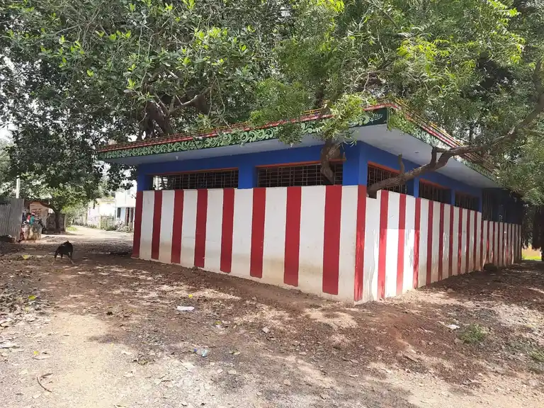 Arulmigu Kakkiyathamman Temple, Near Forest, Athur - 601204 அருள்மிகு கக்கியாத்தம்மன் திருக்கோயில், Near Forest - 601204, Tiruvallur - Ancient Temple Architecture and History Image 5