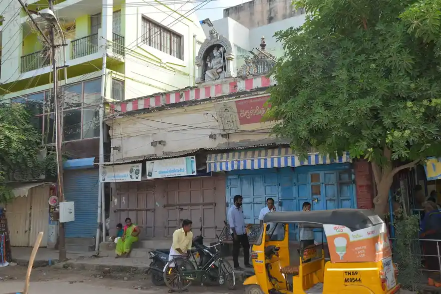 Arulmigu Kalabairavar Temple, Pudhumandapam, Madurai - 625001 அருள்மிகு காலபைரவர் திருக்கோயில், புதுமண்டபம், மதுரை - 625001, Madurai - Ancient Temple Architecture and History Image 5