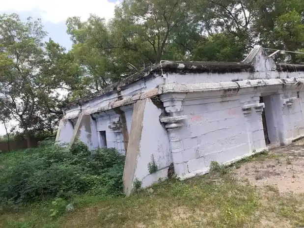 Arulmigu Kalainathaswami Temple, Pallimadam - 626129 அருள்மிகு காளைநாதசுவாமி திருக்கோயில், பள்ளிமடம் - 626129, Virudhunagar - Ancient Temple Architecture and History Image 7