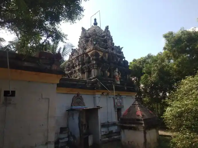Arulmigu Kalakandeeswarar And Adhikesavaperumal Temple, Vallipuaram - 603405 அருள்மிகு காலகண்டீஸ்வரர் மற்றும் ஆதிகேசவப்பெருமாள் திருக்கோயில், வல்லிபுரம் - 603405, Chengalpattu - Ancient Temple Architecture and History Image 2