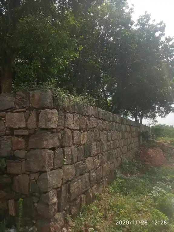 Arulmigu Kalakastheeswarar Temple, Ilanthirai Kondan, Ilanthirai Kondan - 626142 அருள்மிகு காளஹஸ்தீஸ்வரர் திருக்கோயில், இளந்திரைகொண்டான், இளந்திரைகொண்டான் - 626142, Virudhunagar - Ancient Temple Architecture and History Image 2