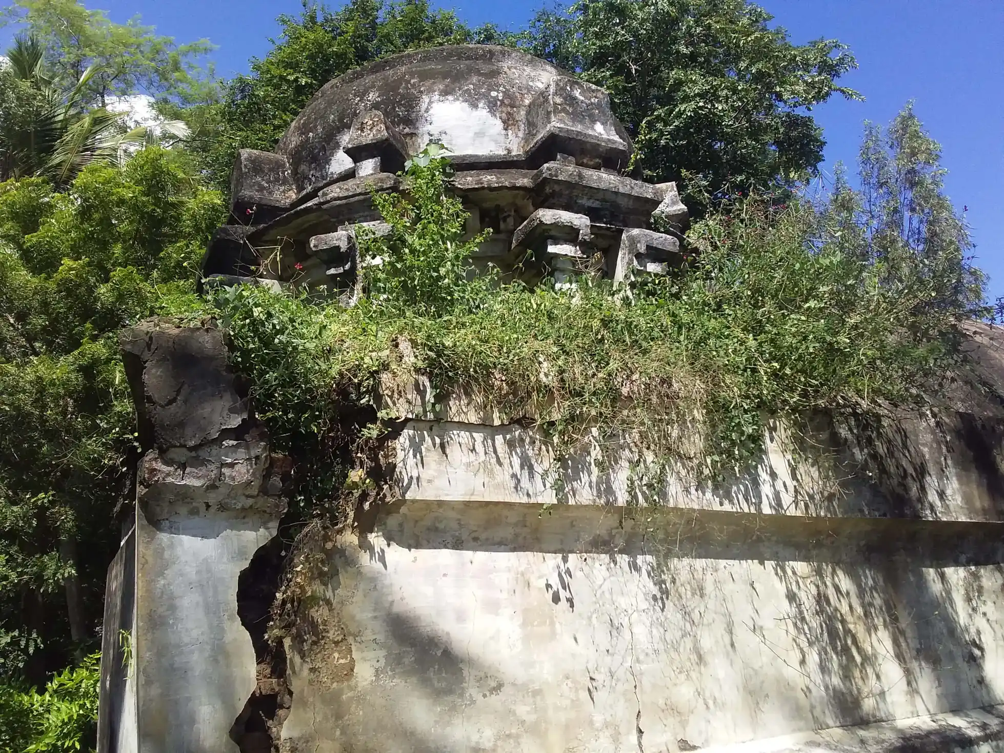 Arulmigu Kalakastheeswarar Temple, Munnavalkottai - 614403 அருள்மிகு.காளஹஸ்தீஸ்வரர் திருக்கோயில், முன்னாவல்கோட்டை - 614403, Thiruvarur - Ancient Temple Architecture and History Image 3