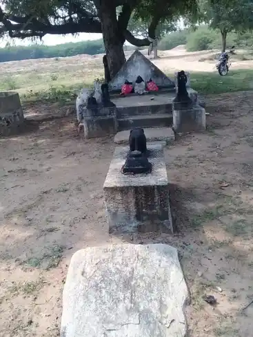 Arulmigu Kalakudi Ayyanar Temple, Kakkattiyiruppu - 630210 அருள்மிகு. களக்குடி அய்யனார் திருக்கோயில், Kakkattiyiruppu - 630210, Sivagangai - Ancient Temple Architecture and History Image 4