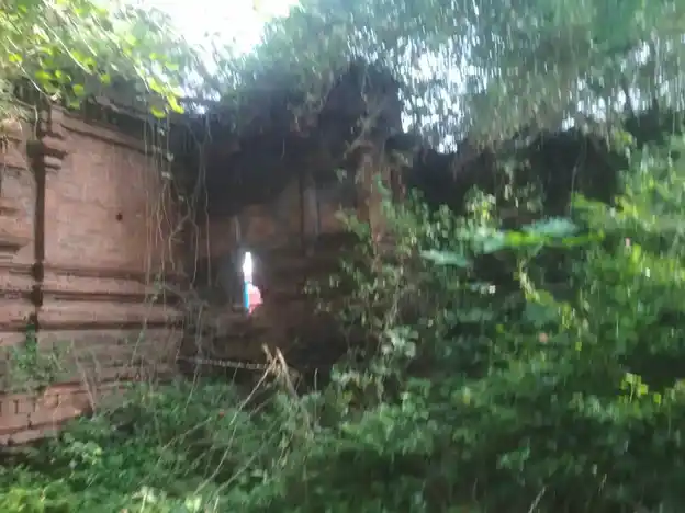 Arulmigu Kalamega Perumal Temple, Kottarakkudi - 610101 அருள்மிகு காளமேகப்பெருமாள் திருக்கோயில், Kottarakkudi - 610101, Nagapattinam - Ancient Temple Architecture and History Image 5