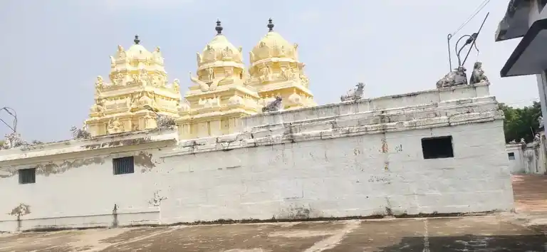 Arulmigu Kalasakthi Arthajama Kattalai And Karaikandeswarar Temple, Kanji - 606702 அருள்மிகு காலசக்திஅர்த்தஜாம கட்டளை இணைப்பு அருள்மிகு கரைகண்டீஸ்வரர் திருக்கோயில், Kanji - 606702, Tiruvannamalai - Ancient Temple Architecture and History Image 3