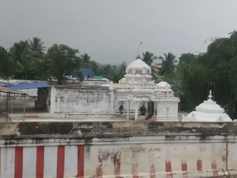 Arulmigu Kalatheeswarar Temple, Koratti - 635602 அருள்மிகு காளத்தீஸ்வரர் திருக்கோயில், கொரட்டி - 635602, Thirupathur - Ancient Temple Architecture and History Image 2