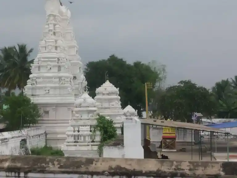 Arulmigu Kalatheeswarar Temple, Koratti - 635602 அருள்மிகு காளத்தீஸ்வரர் திருக்கோயில், கொரட்டி - 635602, Thirupathur - Ancient Temple Architecture and History Image 3
