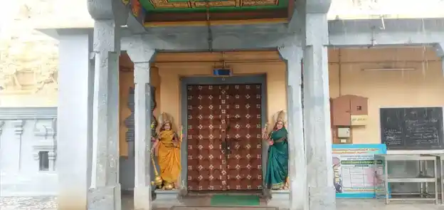 Arulmigu Kalatheeswarar Temple, Near Librauary, Sunnambukulam - 601201