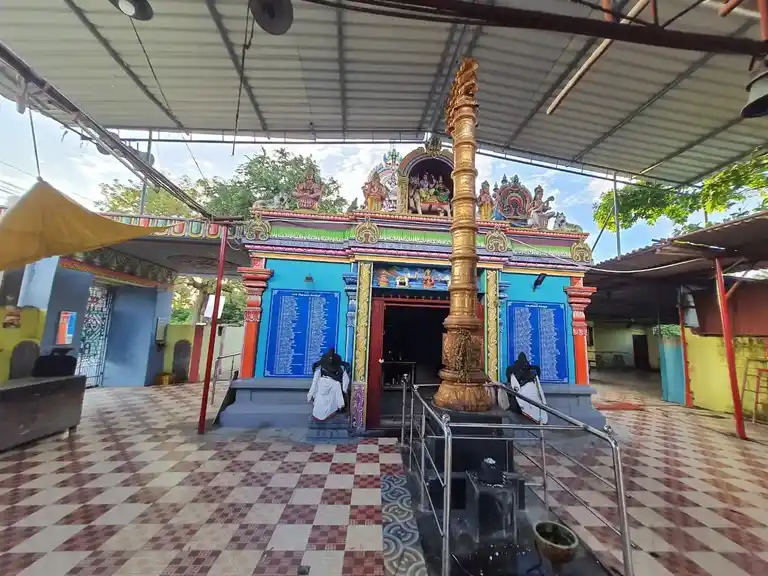 Arulmigu Kalatheeswarar Temple, Near Main Road, Chewapet - 602001 அருள்மிகு காளத்தீஸ்வரர் திருக்கோயில், மெயின்ரோடு அருகில், செவ்வாப்பேட்டை - 602001, Tiruvallur - Ancient Temple Architecture and History Image 2