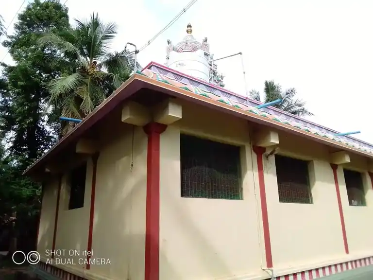 Arulmigu Kaleeswarar Ayyanar Vagaiara Temple, Vasthirarapuram - 609405 அருள்மிகு காளீஸ்வரர் திருக்கோயில், Vasthirarapuram - 609405, Thiruvarur - Ancient Temple Architecture and History Image 2