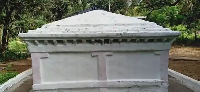 Arulmigu Kaliammam Temple, Vilangamudai - 635204 அருள்மிகு காளியம்மன் திருக்கோயில், Vilangamudai - 635204, Krishnagiri - Ancient Temple Architecture and History Image 2