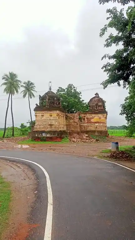 Arulmigu Kaliamman And Maryamman Temple, Kudymangalam - 613704 அருள்மிகு காளியம்மன் மற்றும் மாரியம்மன் திருக்கோயில், Kudymangalam - 613704, Thiruvarur - Ancient Temple Architecture and History Image 3