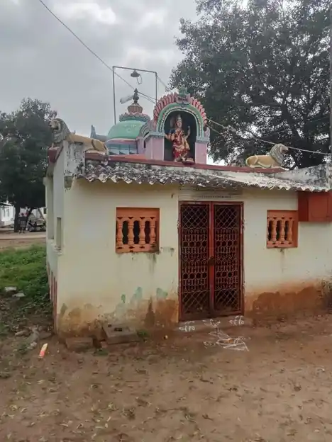 Arulmigu Kaliamman, Bagavathiamman Temple, Velampatti - 624617 அருள்மிகு காளியம்மன் , பகவதியம்மன் கோயில், Velampatti - 624617, Dindigul - Ancient Temple Architecture and History Image 2