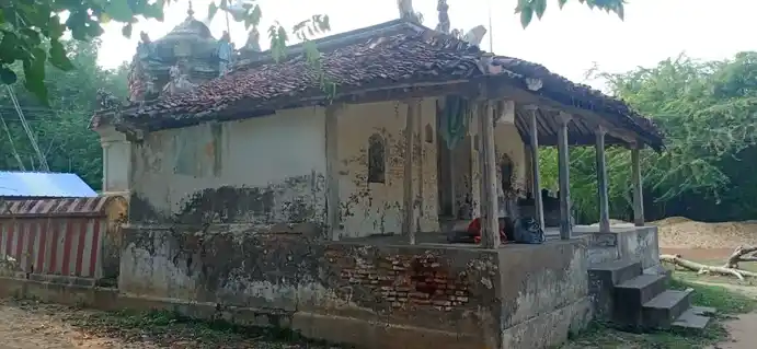 Arulmigu Kaliamman Drowpathiamman Temple, Keezharuthragangai - 609503 அருள்மிகு காளியம்மன் திரௌபதியம்மன் திருக்கோயில், Keezharuthragangai - 609503, Thiruvarur - Ancient Temple Architecture and History Image 2