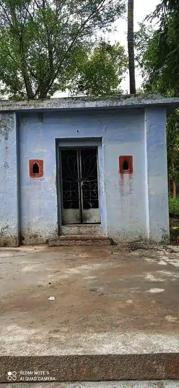 Arulmigu Kaliamman Karupannaswamy Temple, Pudachu - 624610 அருள்மிகு மருதகாளியம்மன் என்ற அழகு நாச்சியம்மன் மற்றும் கருப்பசாமி திருக்கோயில், புதச்சு - 624610, Dindigul - Ancient Temple Architecture and History Image 4