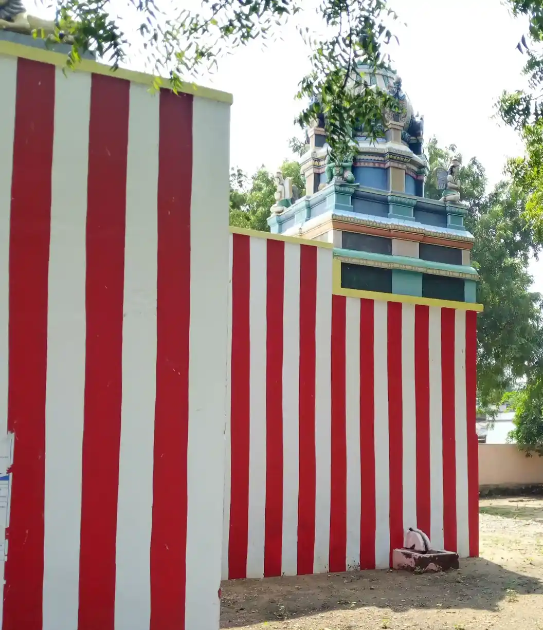 Arulmigu Kaliamman Temple, Alanthur, Alanthur - 626141 அருள்மிகு காளியம்மன் திருக்கோயில், ஆலந்துர், ஆலந்துர் கிராமம் - 626141, Virudhunagar - Ancient Temple Architecture and History Image 3