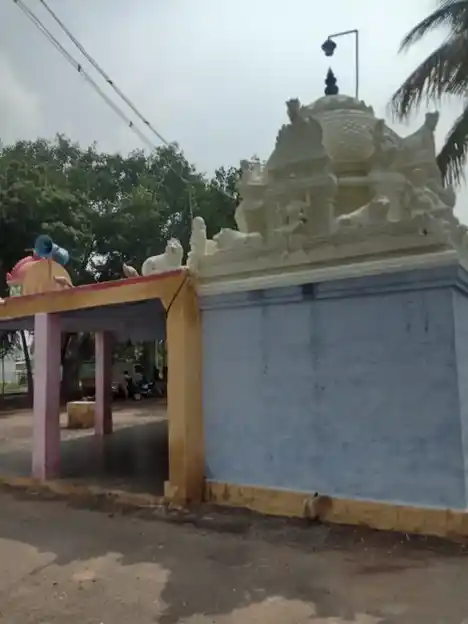 Arulmigu Kaliamman Temple, Kombaipatti - 624304 அருள்மிகு காளியம்மன் கோயில், Kombaipatti - 624304, Dindigul - Ancient Temple Architecture and History Image 2