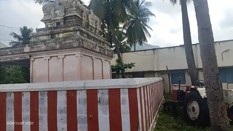 Arulmigu Kaliamman Temple, Mudimandapam, A.K.Padavedu - 606905 அருள்மிகு காளியம்மன் திருக்கோயில், முடிமண்டபம், அ.கோ.படவேடு - 606905, Tiruvannamalai - Ancient Temple Architecture and History Image 5