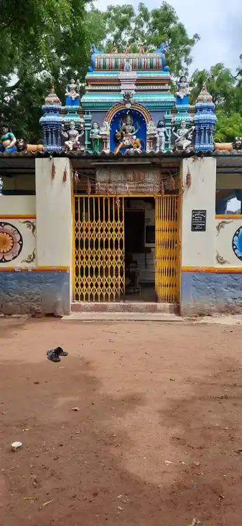 Arulmigu Kaliamman Temple, Mudukkumindanpatti - 628503 அருள்மிகு காளியம்மன் திருக்கோயில், Mudukkumindanpatti - 628503, Thoothukudi - Ancient Temple Architecture and History Image 4