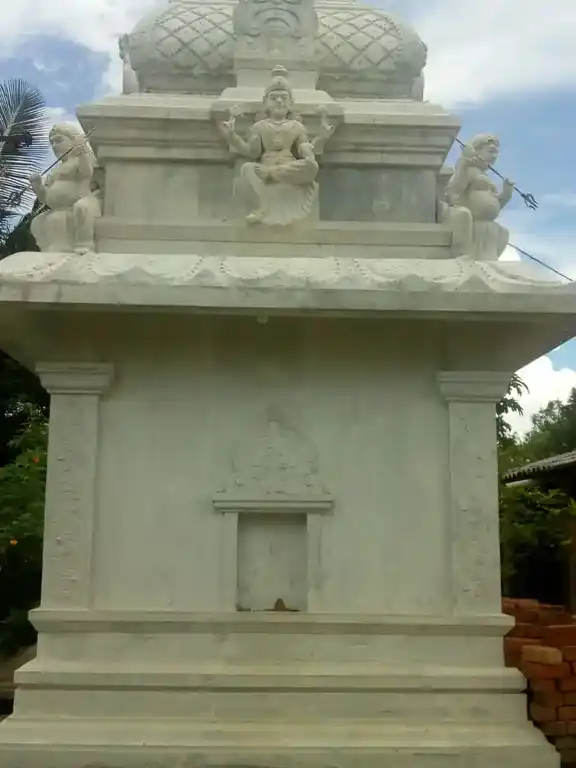 Arulmigu Kaliamman Temple, Near Main Road, Agoor - 631209 அருள்மிகு காளியம்மன் திருக்கோயில், Near Main Road, Agoor - 631209, Tiruvallur - Ancient Temple Architecture and History Image 4