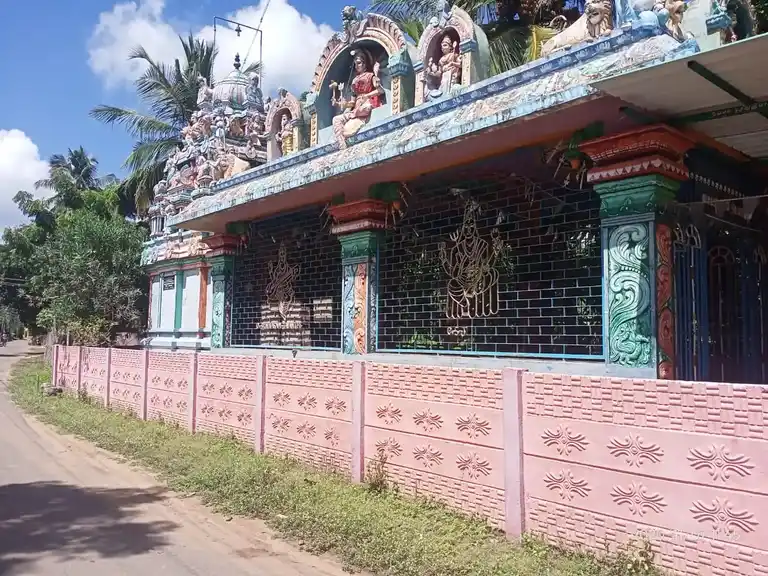Arulmigu Kaliamman Temple, Rettaimadhakadi - 611104 அருள்மிகு காளியம்மன் திருக்கோயில், ரெட்டைமதக்கடி - 611104, Nagapattinam - Ancient Temple Architecture and History Image 3
