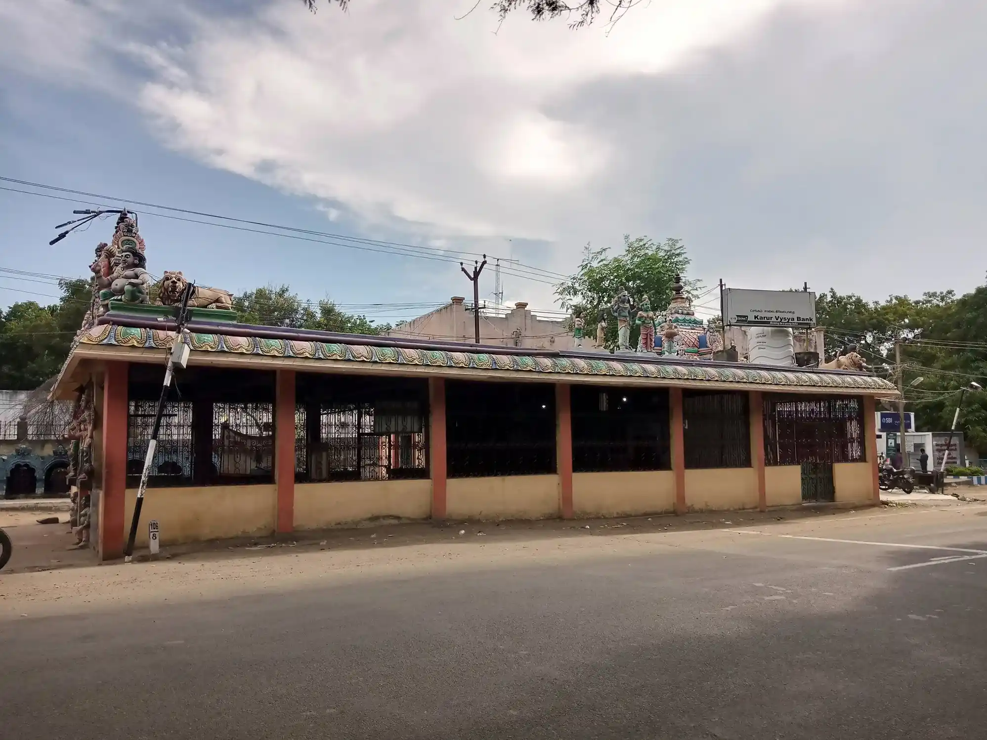 Arulmigu Kaliamman Temple, Tiruvannamalai - 606601 அருள்மிகு காளியம்மன் திருக்கோயில், திருவண்ணாமலை, திருவண்ணாமலை - 606601, Tiruvannamalai - Ancient Temple Architecture and History Image 3