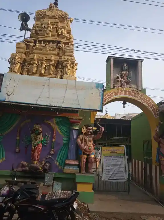 Arulmigu Kaliamman Temple, Vadugu Mettu Rajakka Patty, Dindugal - 624003 அருள்மிகு காளியம்மன் திருக்கோவில், வடுகு மேட்டு ராஜாக்க பட்டி, திண்டுக்கல் - 624003, Dindigul - Ancient Temple Architecture and History Image 3